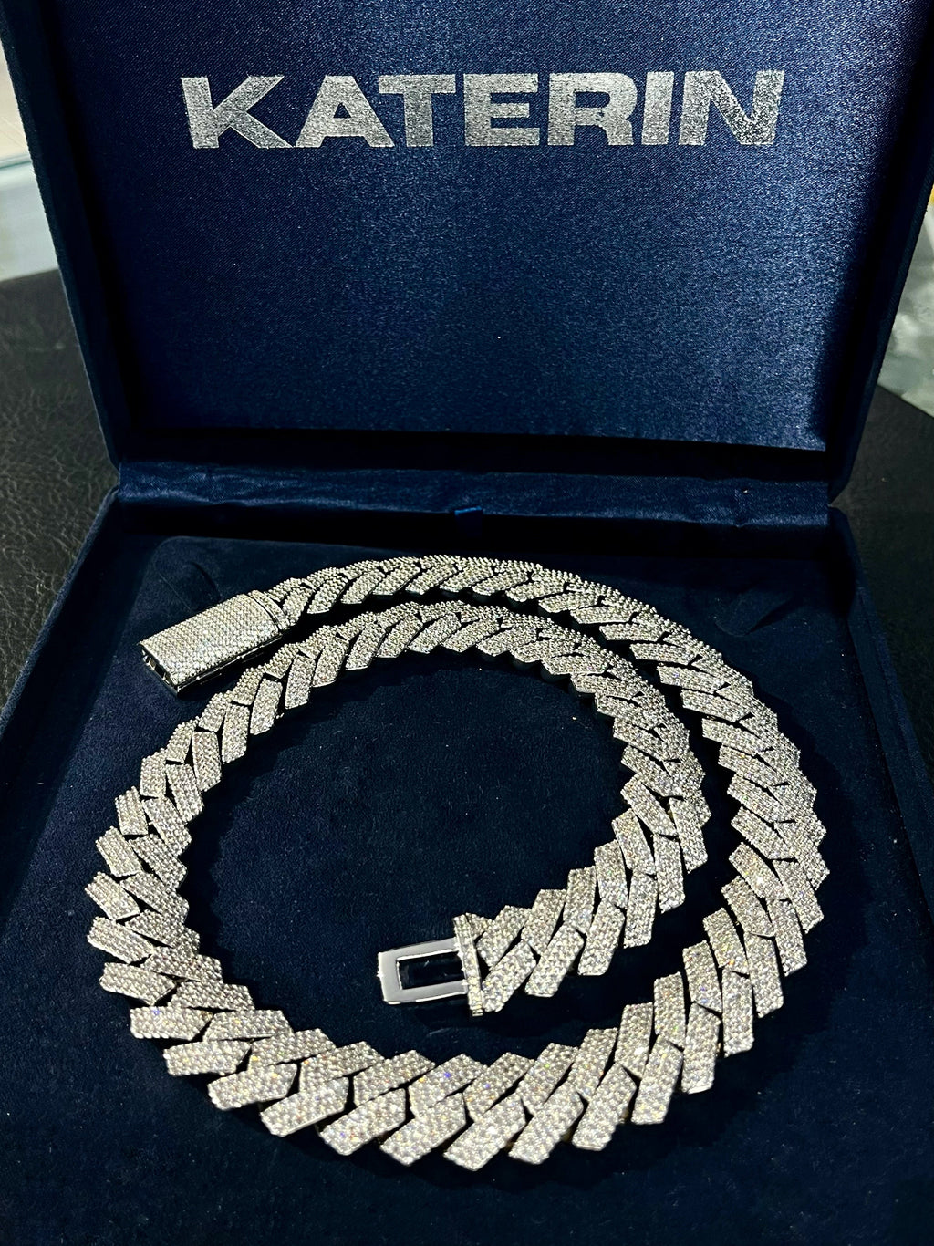 Cuban Chain "NEVADA" Moissanite